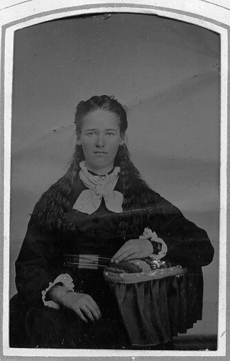 My great-grandmother Etta Mary Pratt as a young girl